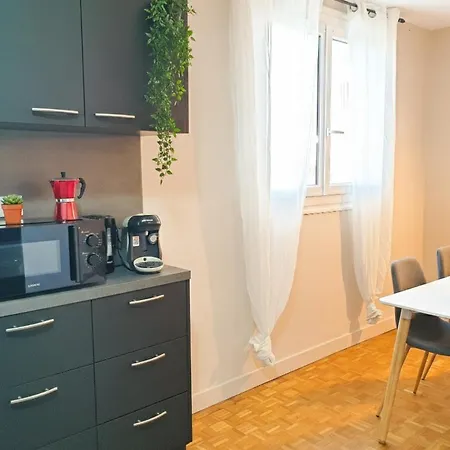Apartmán New Cosy - T5 - Grand Avec Parking Gratuit *