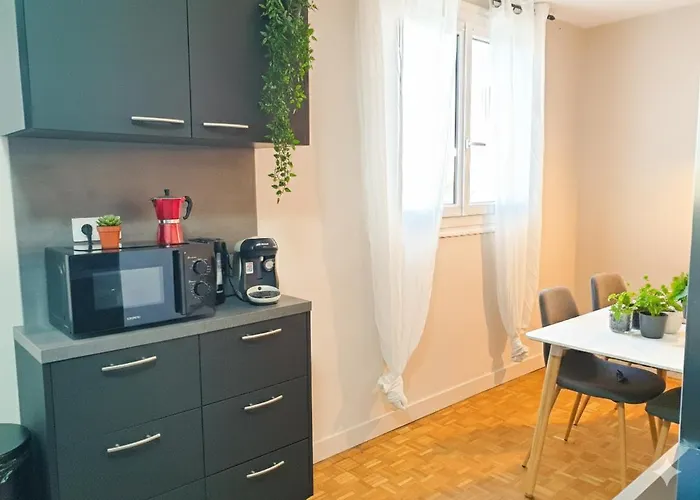 아파트 New Cosy - T5 - Grand Avec Parking Gratuit *